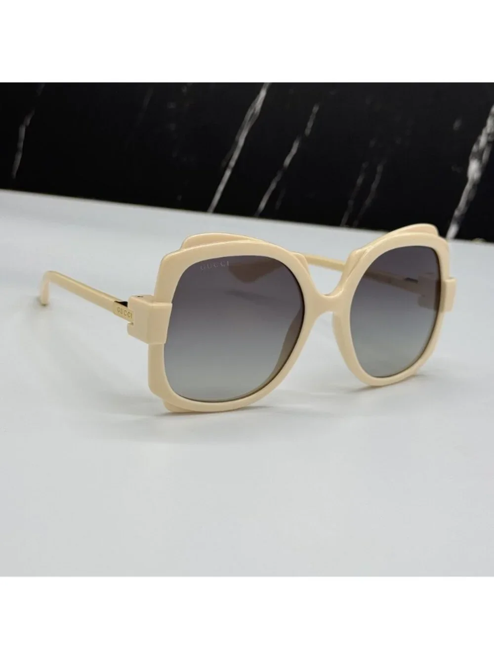 New Gucci GG1431S 004 Oversized White Gray Women Sunglasses
